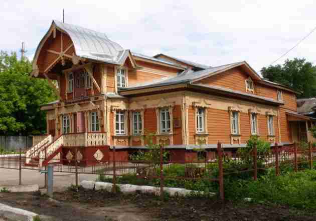 Деревянный дом в русском стиле